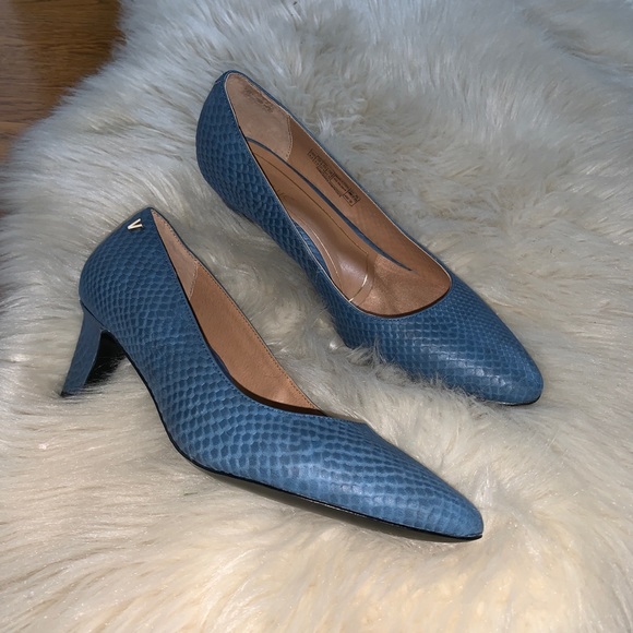 Mia Blue Snake Comfort Block Heel Size 